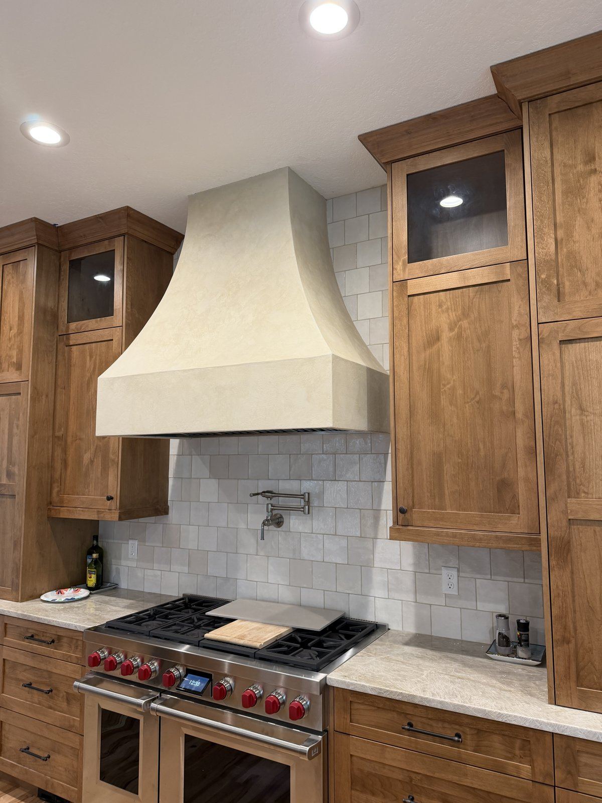 Micro cement range hood