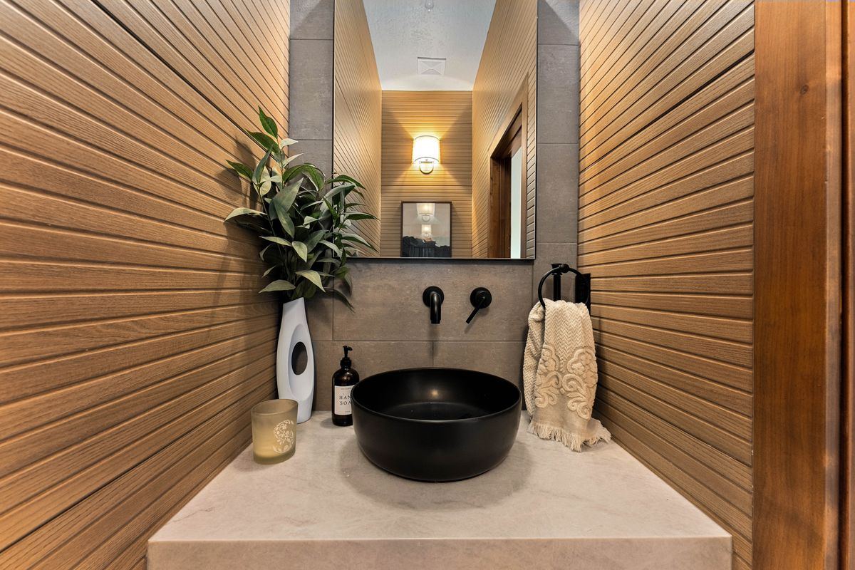 The Spa Bath